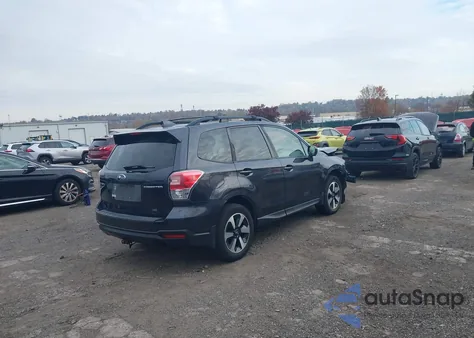 2018 Subaru Forester 2.5I Premium from USA, damaged, VIN JF2SJAEC6JH575562